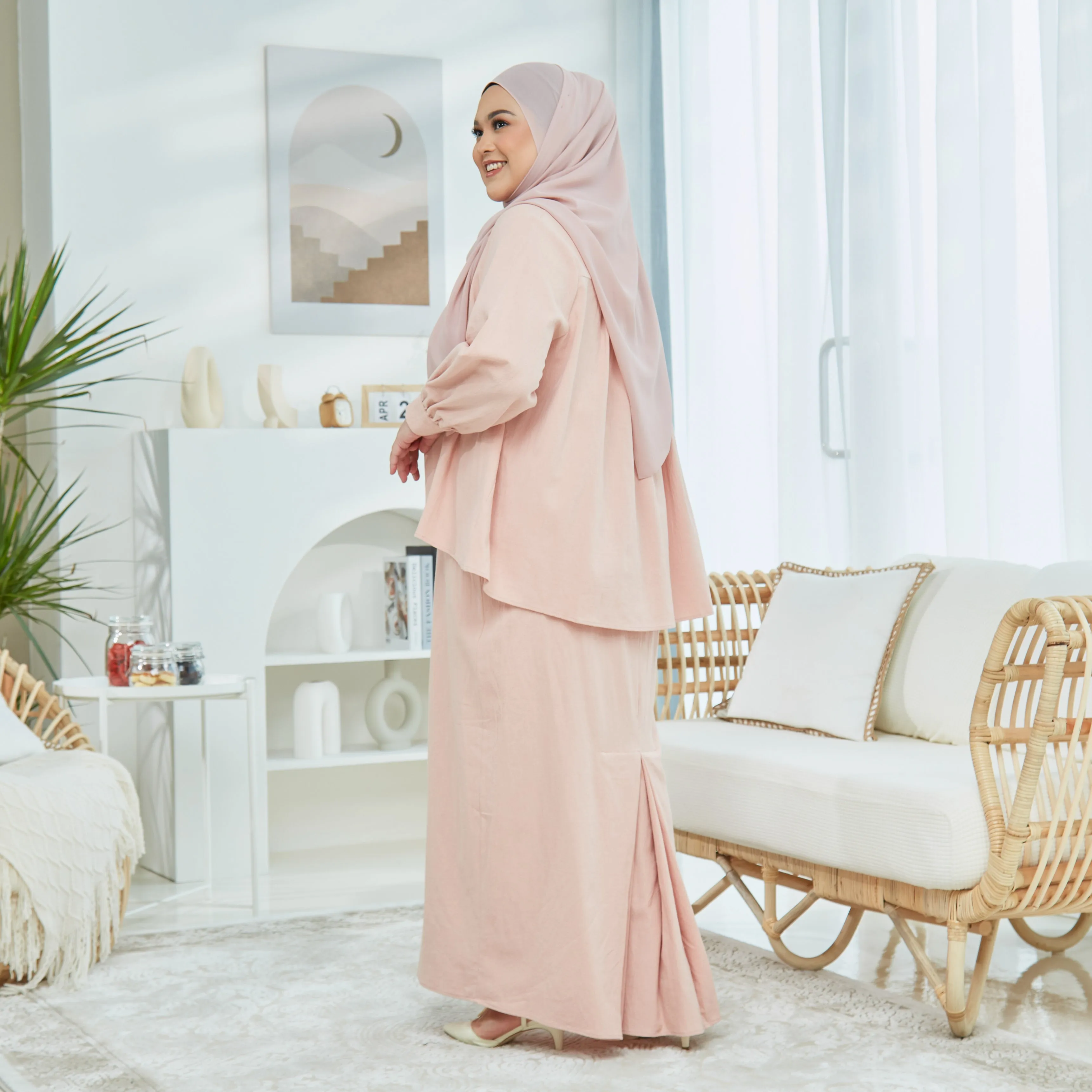Nikayla Linen Kurung Set - Pink Peach