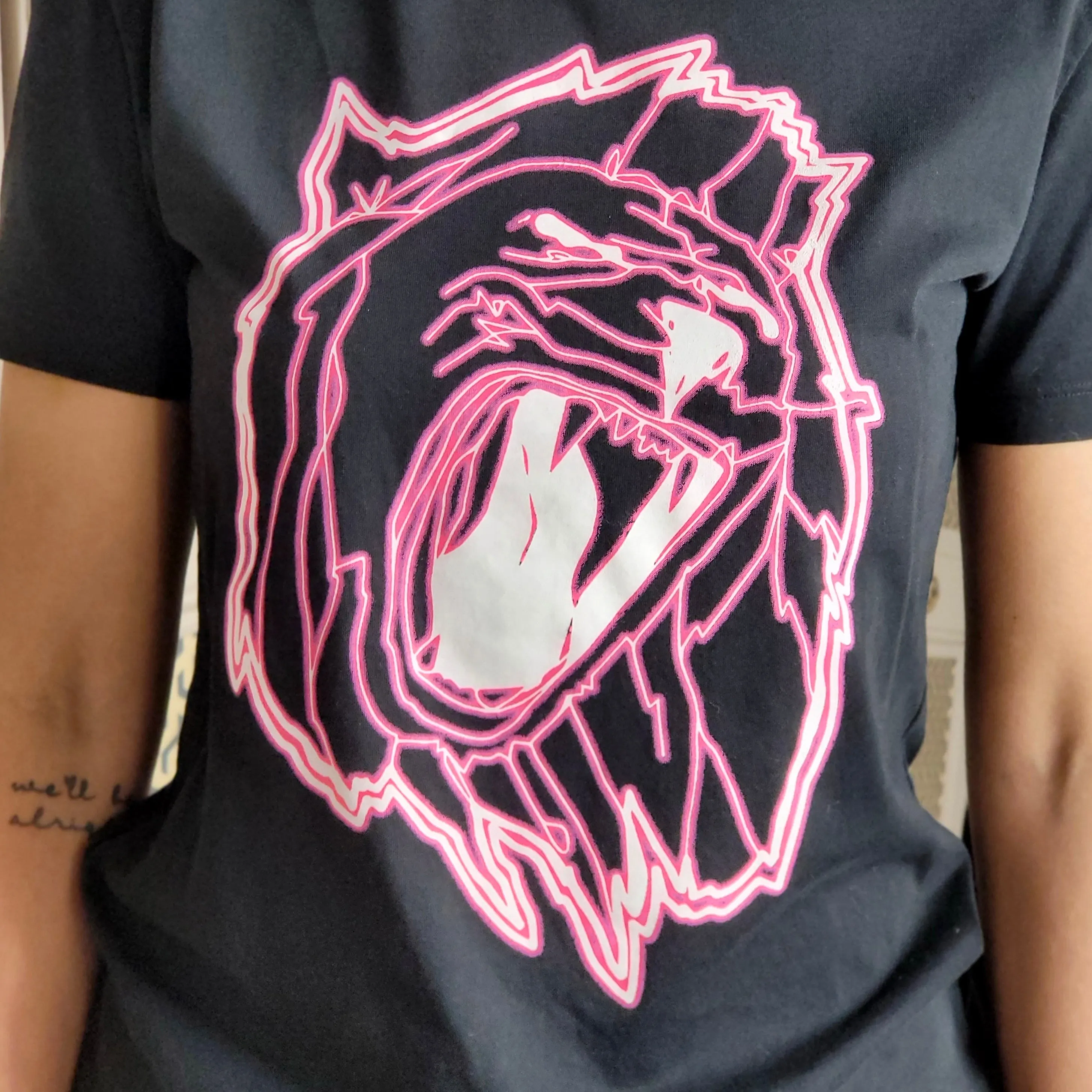 VERSUS VERSACE GRAPHIC T-SHIRT SIZE XS